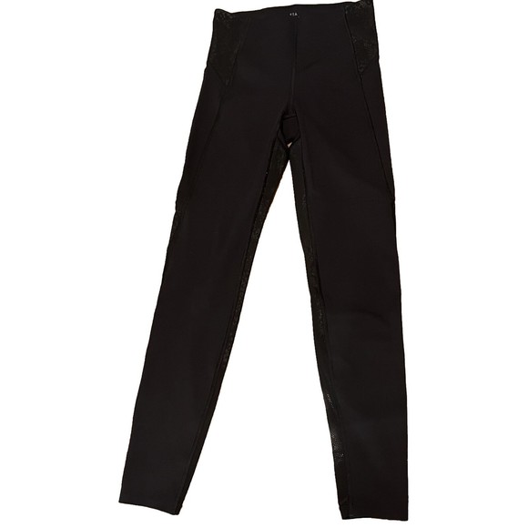 Athleta Pants - Athleta | White Stay Fly Reflective 7/8 Tight Leggings Sz XXS